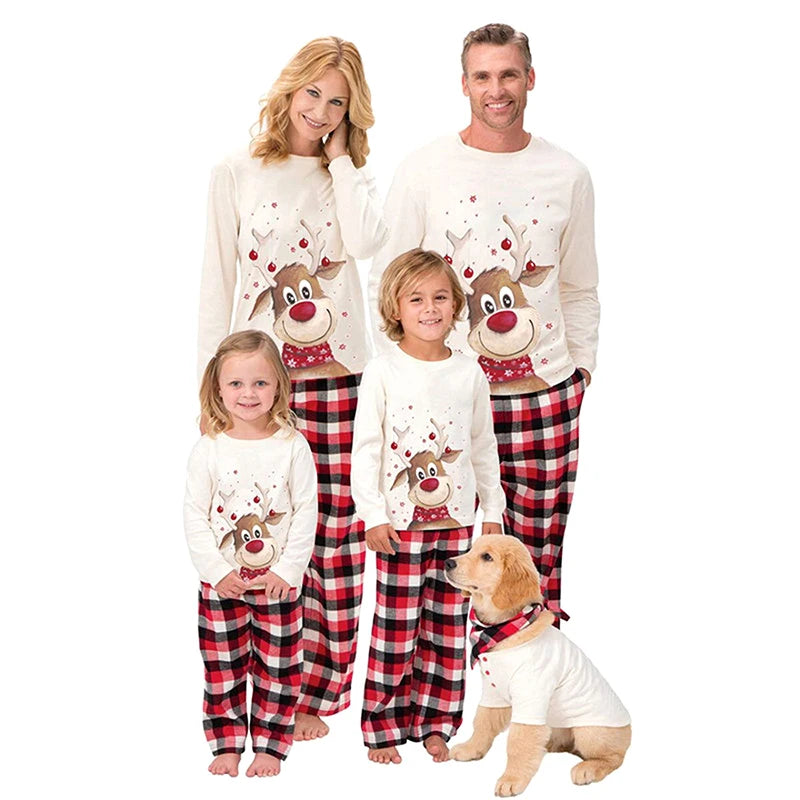 Pijama de Natal para Toda a Familia - Conjunto a Combinar para Pais e Crianças