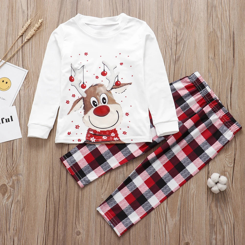 Pijama de Natal para Toda a Familia - Conjunto a Combinar para Pais e Crianças